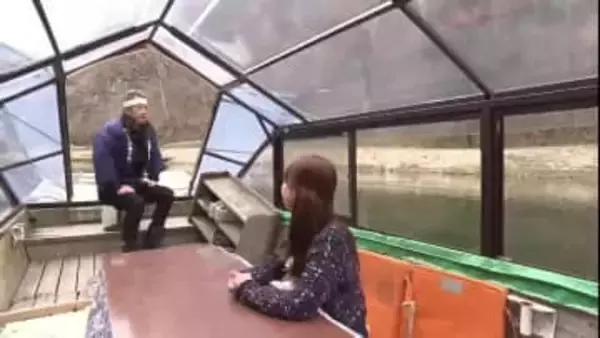 冬の醍醐味！岩手・猊鼻渓のこたつ舟で楽しむ水墨画のような冬景色　「げいび追分」の歌声と名物料理で心も体も温まる舟下り