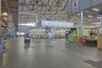 無人運搬車両や「共同荷受け」…民間のアイディアで物流効率化を目指す東京都卸売市場