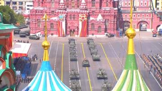 ロシア軍事パレードに戦車隊列が異例の不参加　装備の前線投入などが影響か