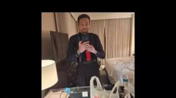 トランプ氏出席の夕食会発砲事件　容疑者の犯行直前「自撮り写真」を公開　複数刃物とホルスターを装着　ホテル到着を確認後に犯行か