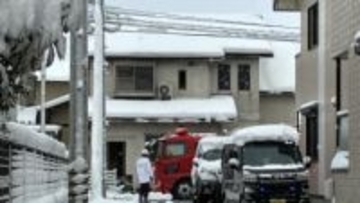 【速報】「2階から出火、降りられない」と通報　富山市赤田で住宅火災　住民3人が避難