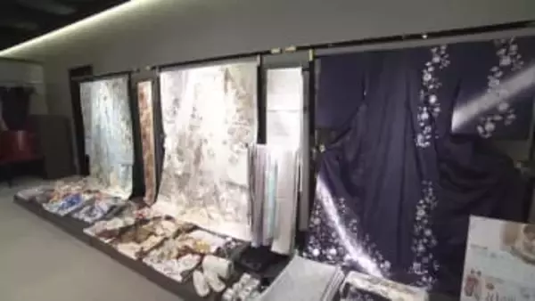 3連休最終日は「成人の日」“中学・高校コロナ禍世代”が二十歳に…同級生との再会に“喜び”　今年の振り袖トレンドは「白」