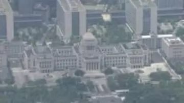 憲法記念日　各党が改憲是非で談話　中東情勢緊迫の中、9条の維持・改正めぐり立場の違い鮮明に