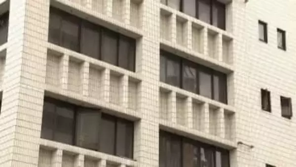 「自分が犯人だ」自ら通報…30歳男を緊急逮捕　HKT48男性スタッフ殺害しようとした疑い　凶器とみられる包丁2本所持【福岡男女2人刺傷】