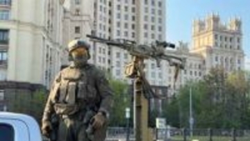 ロシア・モスクワ「戦勝記念日」軍事パレードの最終リハーサルが直前で異例の中止に　ドローン攻撃への警戒背景か