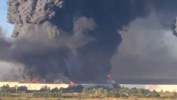ロシア・モスクワなど2つの州の物流施設へウクライナがドローン攻撃　8人死亡