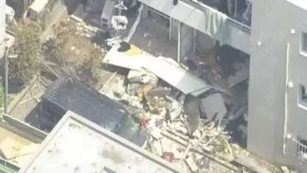 「飛び起きるような音だった」千葉・市川市のマンションで爆発　2人けが　100メートル離れた中学校の窓ガラスも被害に