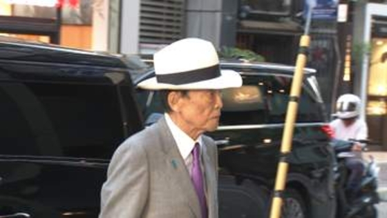 麻生副総裁と茂木外務大臣が夜会合　内閣改造・党人事で意見交換か