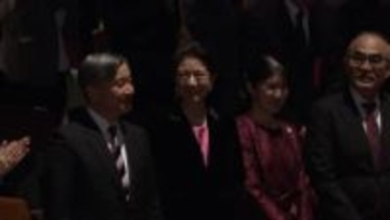 「ダイナミックなジャンプをするのに着地がとても静かですね」　天皇ご一家がバレエ「くるみ割り人形」鑑賞　愛子さまはワインレッドの装い