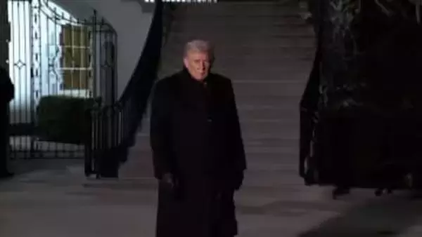 「ダボス会議」出席のためスイスに向かったトランプ大統領、「エアフォース・ワン」の電気系統トラブルで出発が2時間以上遅れる