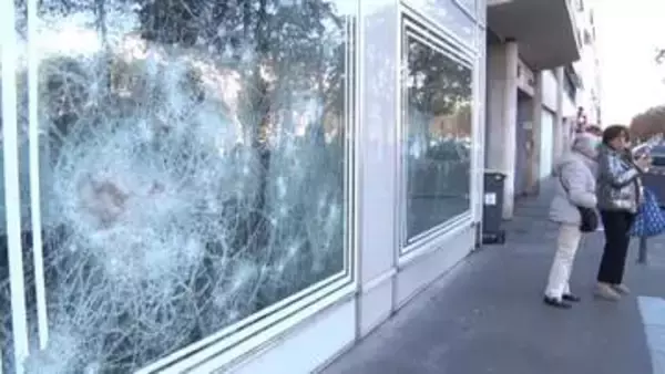 フランス抗議デモ1300人超拘束　混乱収束の兆し見えず