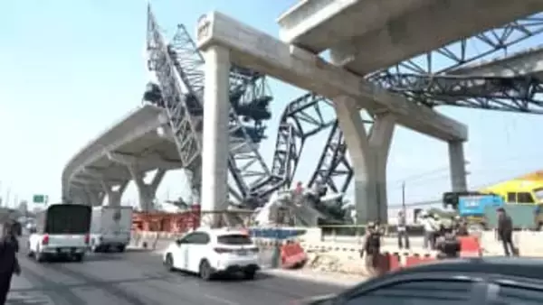 タイでまたクレーン崩落…建設中の高架道路の橋桁とともに　車2台巻き込まれ2人死亡2人けが　同じ建設会社の事故相次ぐ