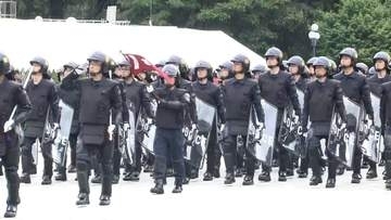 警視庁機動隊が観閲式　1700人が行進　筒井警視総監「治安の最後の砦として使命を果たし続ける」