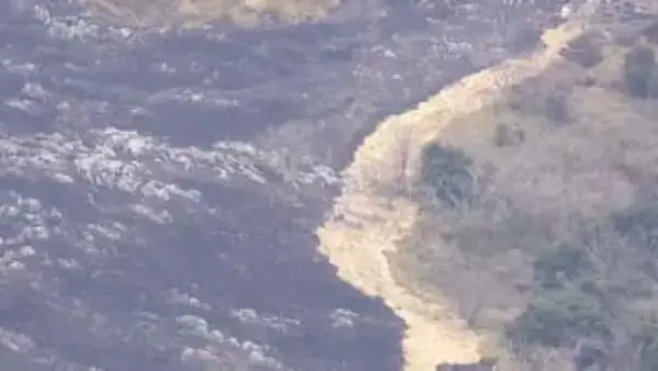 「人の体に火が付いた」秋吉台での山焼きで消防団員の男性1人死亡　2017年にも死亡事故