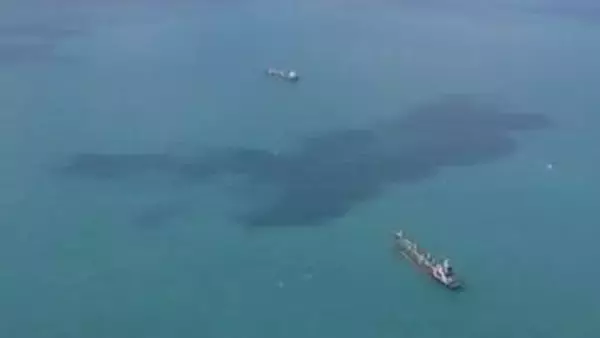 アメリカ軍　ホルムズ海峡で機雷除去の準備開始　艦艇2隻がホルムズ海峡を通過