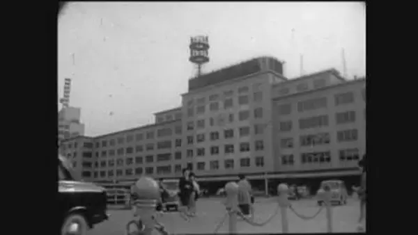 森永の地球儀ネオンや大時計は…昔の名古屋駅にあったシンボルの『その後』デパ地下の“回るお菓子”は意外な所に