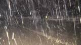 「福井にレベル5大雨特別警報　冠水道路で30代女性が転倒し搬送　浸水や土砂崩れの通報も」の画像1