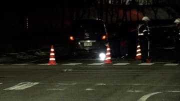 「人が車の下敷きに」交差点で事故…50代の男性会社員が病院搬送後に死亡　現場は信号なし　福島・福郡山市