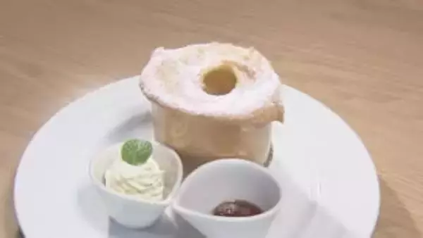 客「米粉なら罪悪感が少ない…」オフィス街で人気の米粉ケーキ『ふわとろ焼き立てシフォン』軽さと満足感を両立