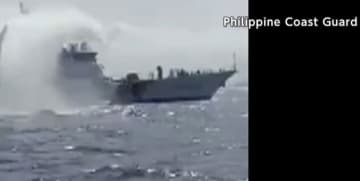 「ただちに立ち去れ」中国海警局の船がフィリピン巡視船を取り囲む　緊迫の同乗取材…別エリアでは中国船が漁船に放水も　南シナ海