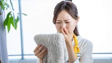 何度洗ってもタオルが臭い…なら「つけ置き洗い」でニオイをリセット！　ふかふか感を復活させるコツも
