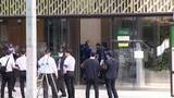 「東京・銀座で刺激臭…催涙スプレーか　25人体調不良　まいた男は逃走」の画像1