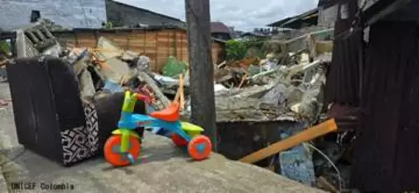 M7.4大地震で住宅2万6900戸全壊　被害額は日本円で1兆5200億円か　発生から1週間　289人死亡141人不明　コロンビア