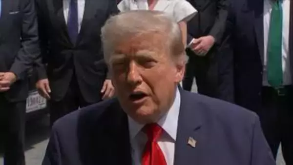 トランプ氏、移民当局の方針を覆し「車両止める措置」を継続へ　移民への厳しい姿勢緩めず