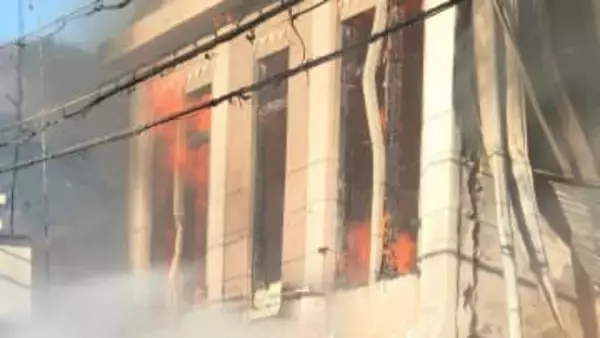 木造2階建て住宅が全焼し焼け跡から2人の遺体　70代の夫婦か　長野・上田市