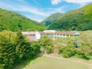 「地域から世界へ」…和歌山に生まれた“グローカル”な学校の挑戦　子どもたちを中心に据えた学校づくり