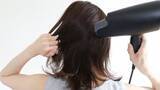「「ドライヤーの温風は髪に悪い」は間違い！ダメージを与えない正しい乾かし方　艶髪を目指すなら仕上げに「冷風」を当てて」の画像1