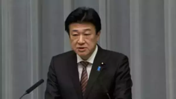 官邸関係者「核保有すべき」発言で波紋　官房長官はコメント控えつつ非核三原則の堅持表明　進退含む対応求める声も