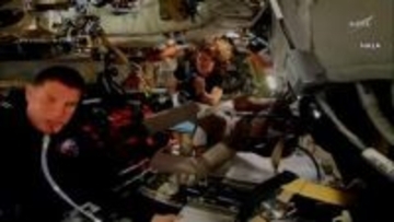 月探査「アルテミス計画」宇宙船が地球から最も遠い40万6700㎞以上の地点に人類史上初到達　月の裏側を飛行中に