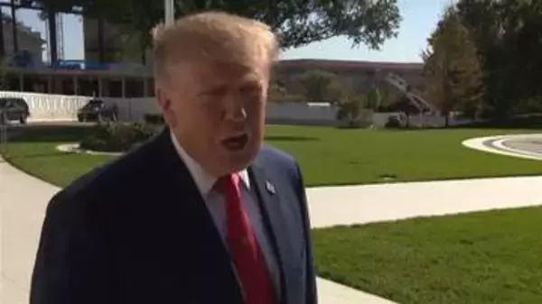 トランプ大統領、ブラジル大統領選は「不正のように見えた」 トランプ政権に批判的なルラ氏が当選