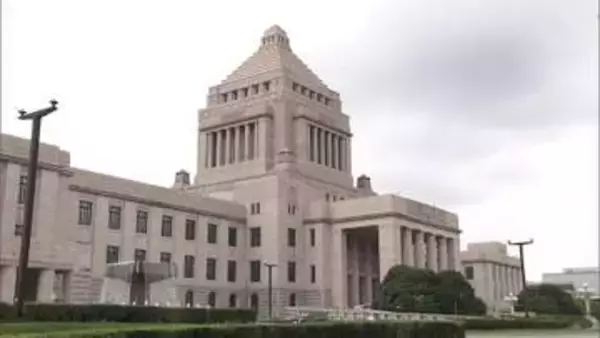 皇室典範改正案が審議入り　態度保留の中道も「賛成」表明　午後に衆議院通過へ　女性皇族が結婚後も皇室に