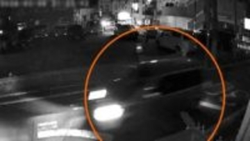 「まさかの行動」横断歩道の歩行者のため一時停止中に追突される…事故起こした車は猛スピードで逃走　埼玉・川越市