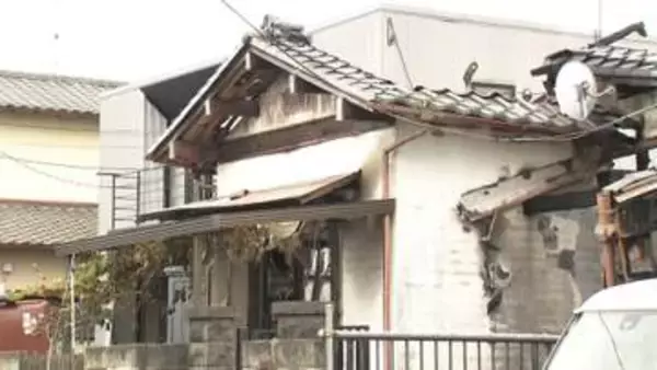 千葉・東金市で住宅全焼　焼け跡から2人の遺体発見　高齢女性と娘と連絡取れず　身元確認急ぐ