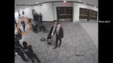 金属探知機の撤収始めた警備の隙つく　トランプ大統領暗殺未遂で犯行直前の新映像　警察犬が反応する様子も
