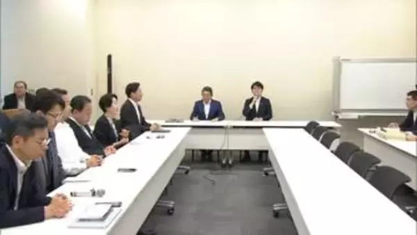 皇族確保策の見解めぐり中道が取りまとめ案了承　女性皇族の身分保持「優先的な方策」　養子案の表現は本部長に一任