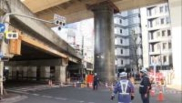 10m超隆起したパイプ　地中に入れる作業で“せり出し”2mほどに下がるも復旧作業続く見通し　大阪市中心部