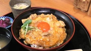 “丼もの”に明暗　ダブルパンチで「親子丼」ショック　卵と鶏肉が高騰…一方、ウナギ豊漁で「うな丼」は値下げ