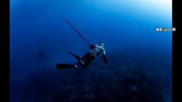 「ルールがバラバラ」海のレジャー「魚突き」トラブル急増　船の航路で接触事故　漁業者との共存共栄図る動きも