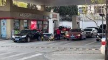 中国政府　ガソリン価格再び値上げ　日本円で約7円引き上げ　北京市では約205円に　国内消費7割ほどが輸入