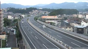 Uターン・帰国ラッシュきょうも混雑続く　“最長9連休”お盆休み最終日