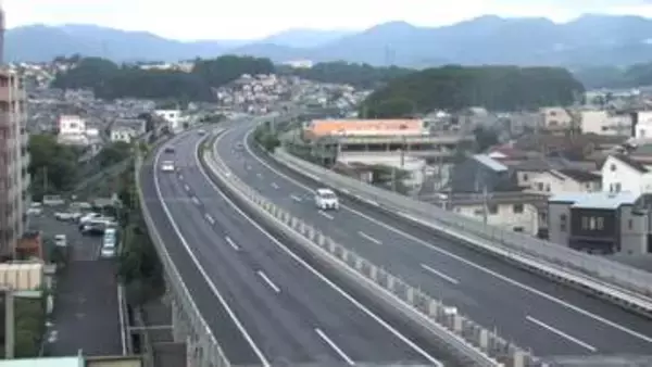 Uターン・帰国ラッシュきょうも混雑続く　“最長9連休”お盆休み最終日