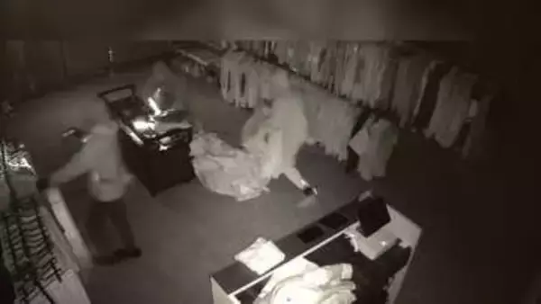 高級ブランド店で連続窃盗か　防犯カメラ映像に“複数の人物”　被害総額1億2000万円相当　福井市