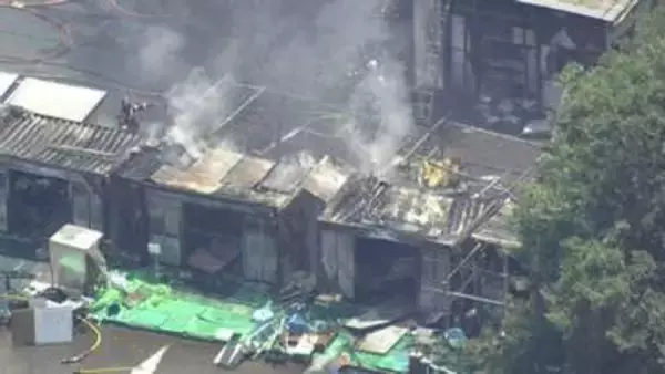 陸上自衛隊の朝霞駐屯地で火事　ポンプ車など7台出動し消火活動続く　けが人の情報なし　埼玉・朝霞市
