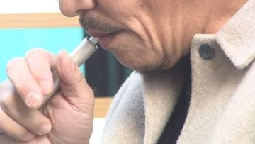 加熱式たばこによる「受動喫煙」　健康への影響は「関連性が強いとは判断できず」　厚労省専門委員会で評価が公表