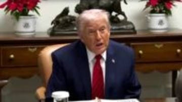 トランプ政権　ESTA申請者に「SNS5年分」開示求める案を公表