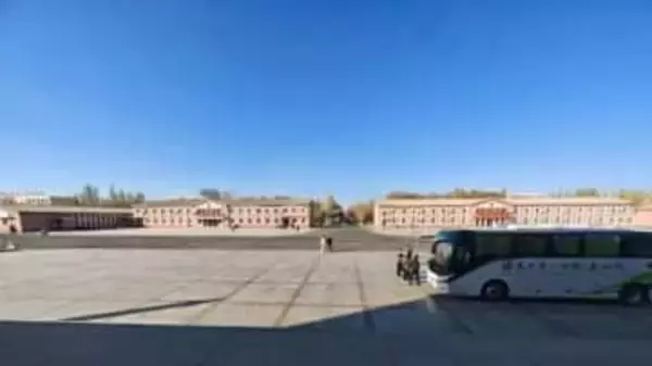 3万人が住む“砂漠の中の宇宙産業の街”…謎多き中国の有人ロケット打ち上げの舞台裏　宇宙開発で国威発揚へ